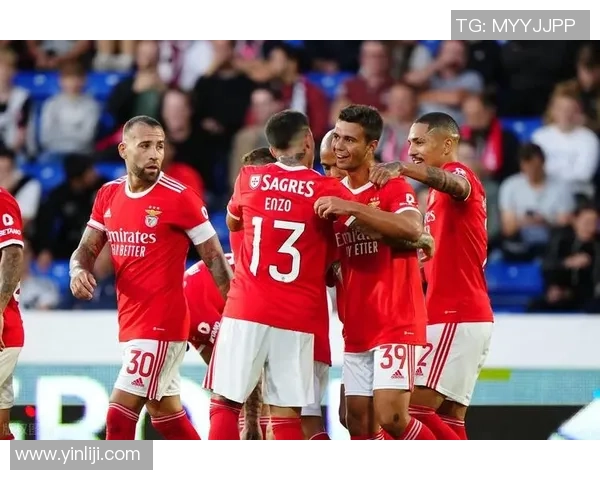 英超激战本菲卡狂胜那不勒斯6比2神奇扑救点燃全场激情