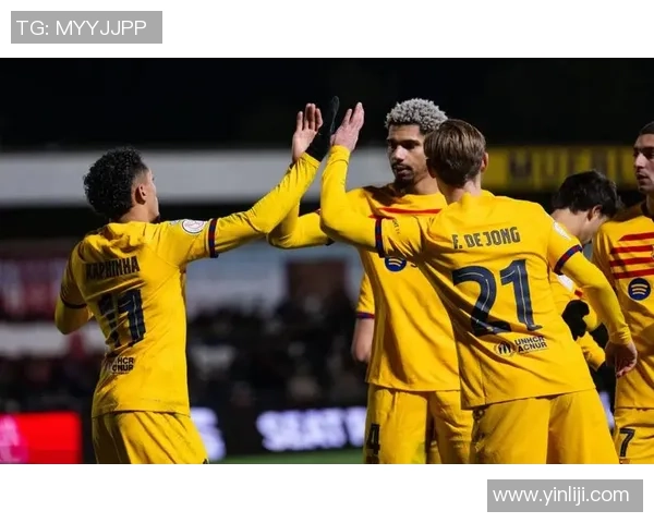 国王杯精彩对决巴萨与尤文图斯战成平局乌龙球成比赛转折点分析