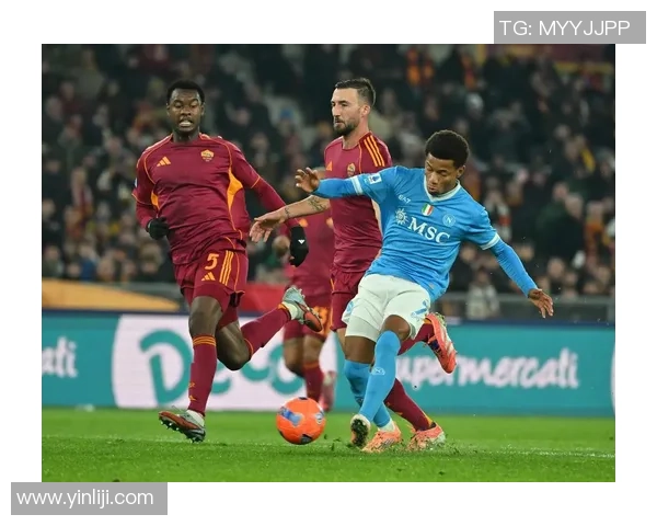 意甲焦点战那不勒斯与曼联握手言和双方均未能破门得分