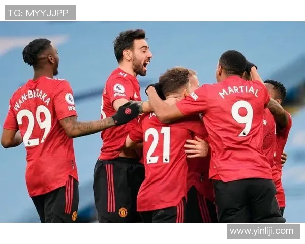 欧冠激战曼联大胜AC米兰争议判罚引发全场热议